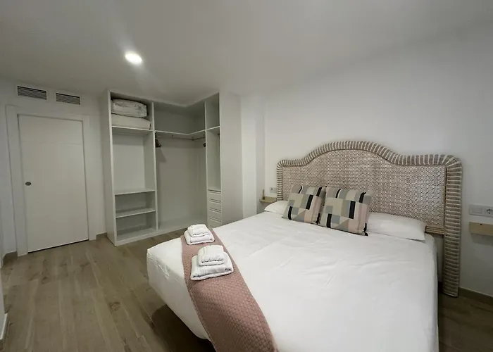 Apartamento A 100 Metros De La Playa En Fuengirola