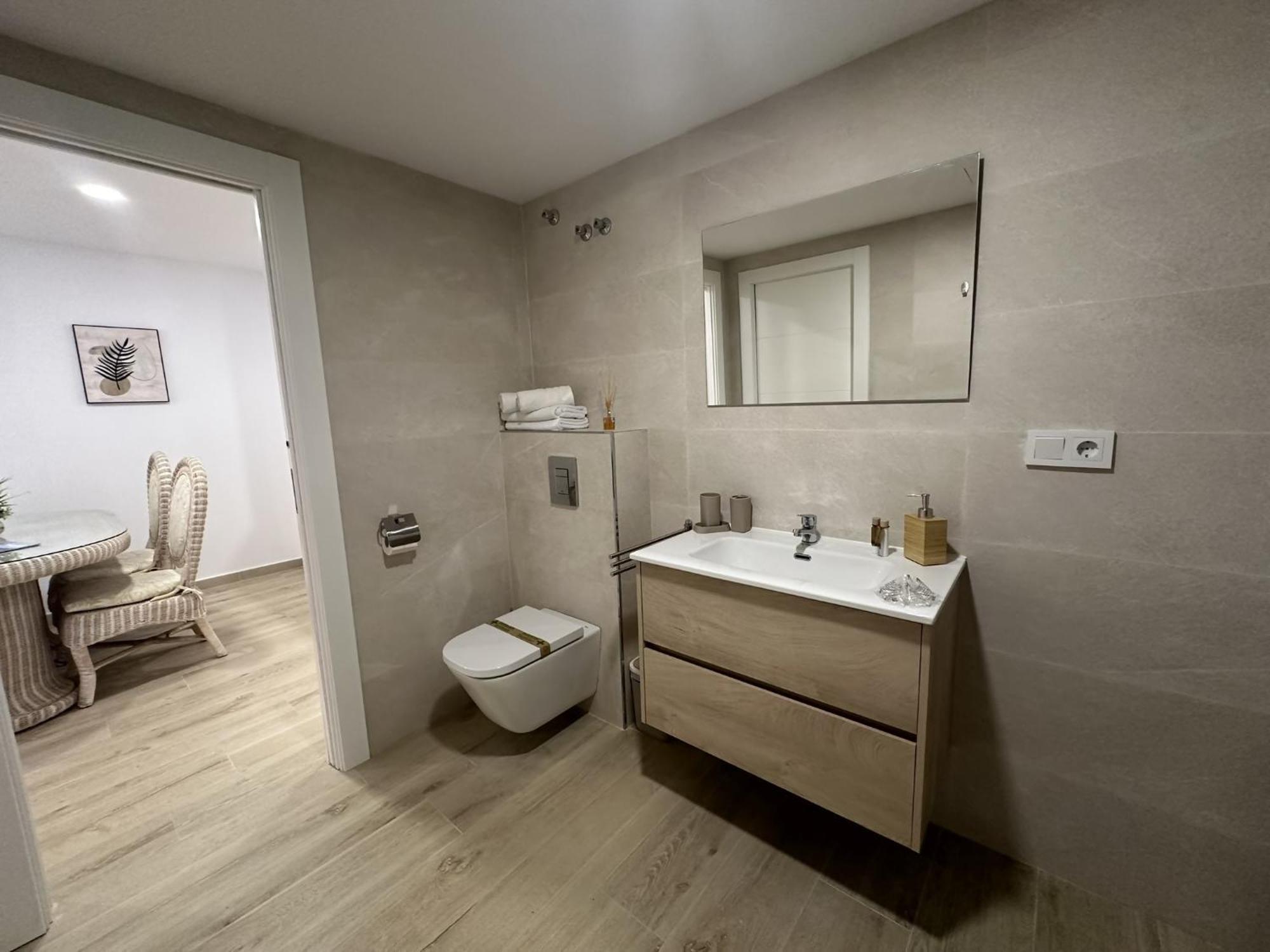 A 100 Metros De La Playa En Appartamento